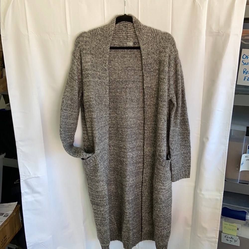 Minq Heather gray sweater duster